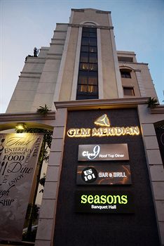 Hotel Front - Evening or Night